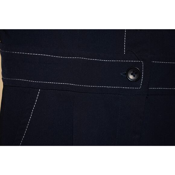 MAGGY LONDON $118 Short Sleeve Cropped Jumpsuit in Navy w/ White Piping Size 0 - Picture 3 of 4
